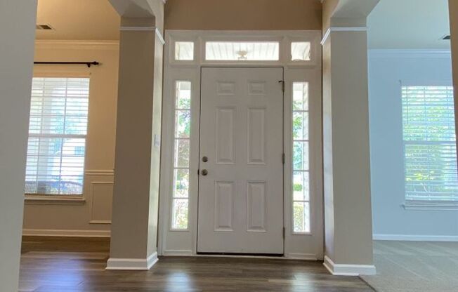 Large 6 Bedroom, 3 Bath house in Pineville