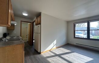 1 bed, 1 bath, $795, Unit Unit 1