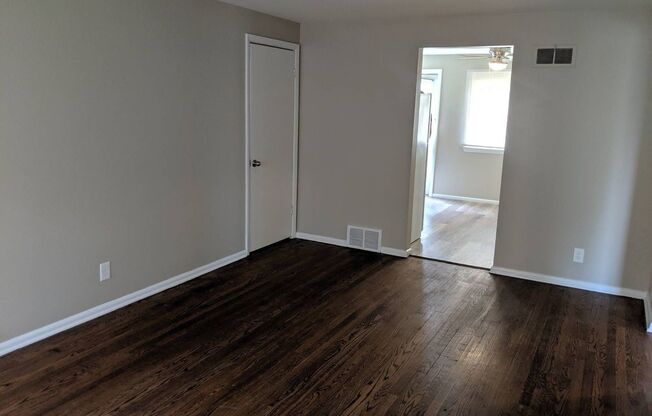 2 beds, 1 bath, 900 sqft, $3,600, Unit Units 1,2,3,4