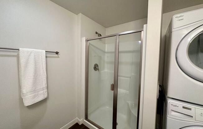 Studio, 1 bath, 430 sqft, $1,799, Unit Unit 612