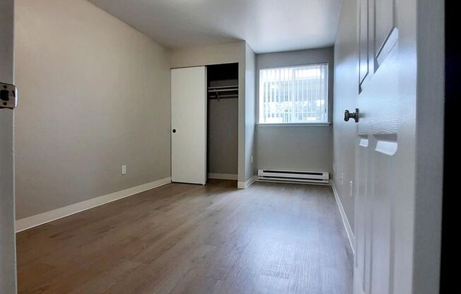 2 beds, 1 bath, 829 sqft, $1,750, Unit 411