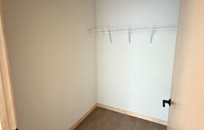 2 beds, 2 baths, 1,052 sqft, $2,645, Unit 200