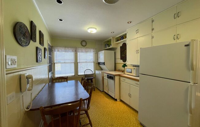 3 beds, 1 bath, $1,795