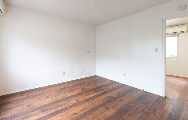 1 bed, 1 bath, 850 sqft, $2,100, Unit Apt 114