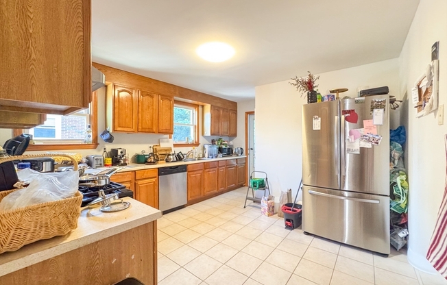 64 COLBORNE RD