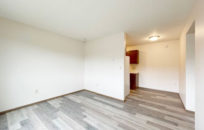 1 bed, 1 bath, 460 sqft, $755, Unit 525-20