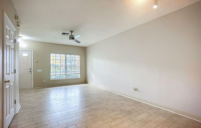 2 beds, 2.5 baths, $1,550, Unit # 104