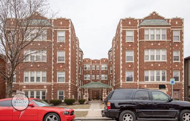 Studio, 1 bath, $1,100, Unit 2109-307