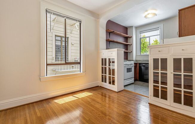 2929 Gough Street Apts