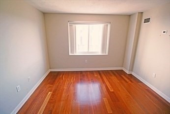 1 bed, 1 bath, 663 sqft, $3,250, Unit 827