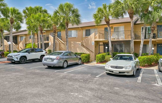 Beautiful Condo in South Naples