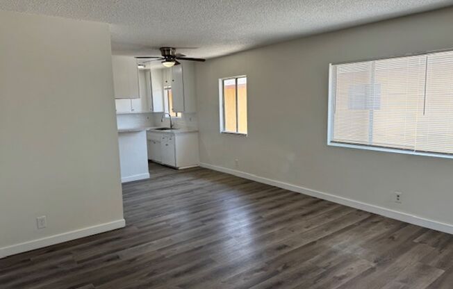 2 beds, 1 bath, 825 sqft, $2,495