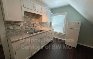 642 S Main Ave