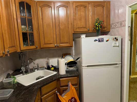 1 bed, 1 bath, 750 sqft, $2,400, Unit 4C