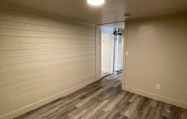 1 bed, 1 bath, 650 sqft, $999, Unit #13