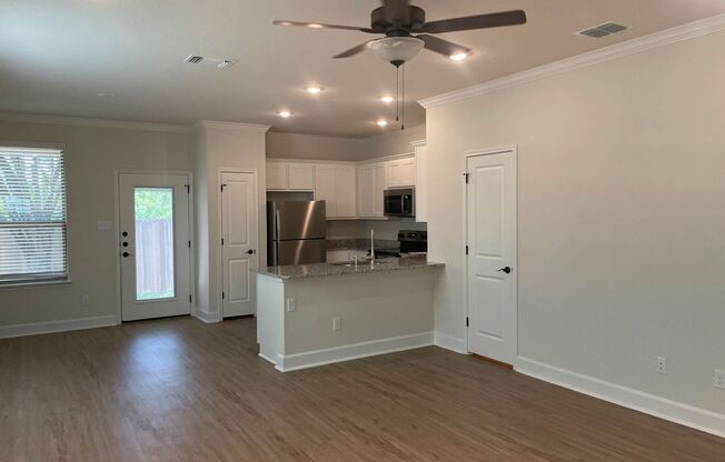 10218 Lynwood Village unit 102, San Antonio TX, 78245