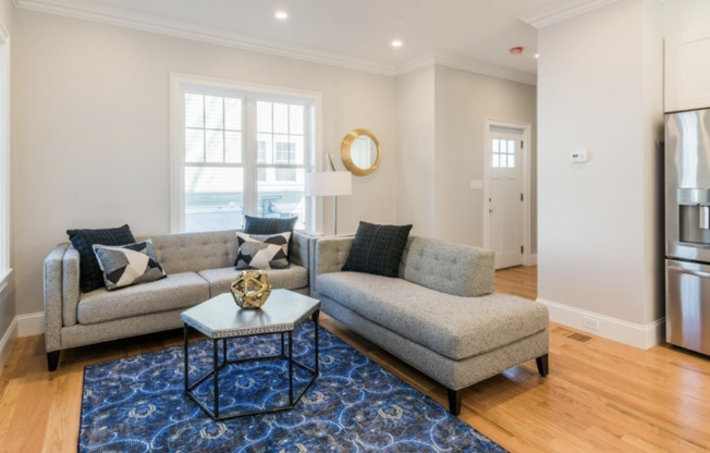 37 NEPONSET AVE