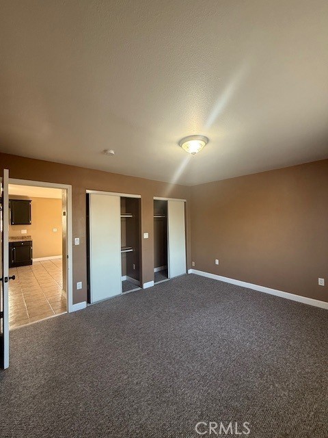 1232 E 68 ST