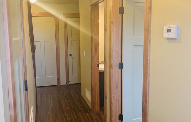 4404 Deveraux