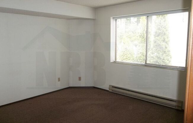 2 beds, 1 bath, $1,850