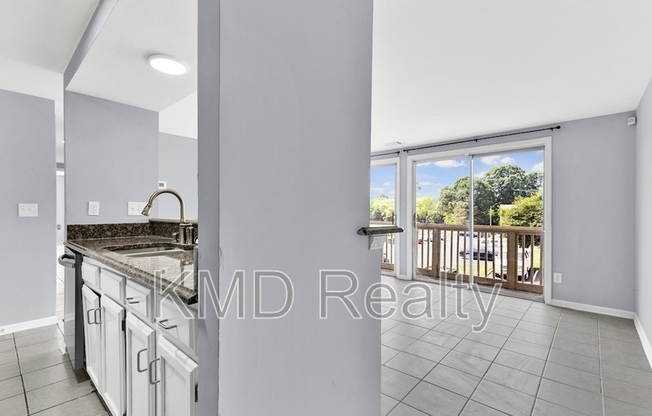 1624 Arlyn Circle Unit G