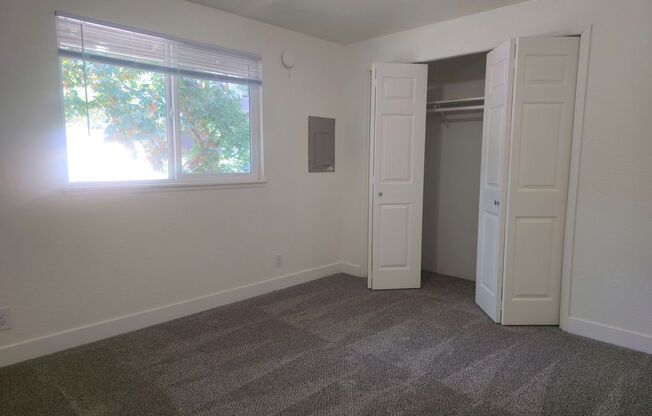 2 beds, 1 bath, 875 sqft, $1,495, Unit 127-66