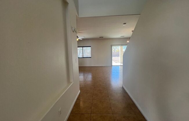 Beautiful 4-Bedroom Home with Spacious Backyard & Covered Patio!