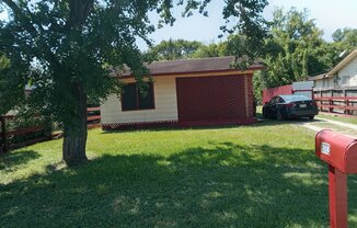 8113 HEZEKIAH LN