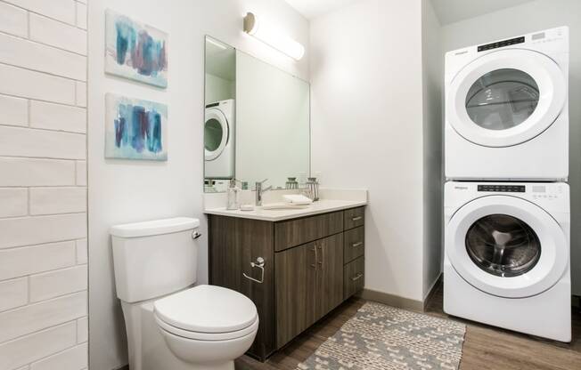 Apartments feature in-home washer and dryer | Altitude at Vizcaya