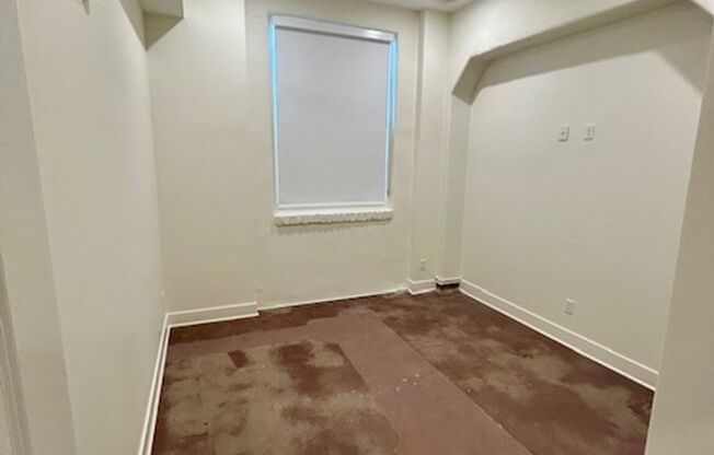 2 beds, 1 bath, 961 sqft, $2,195, Unit 108