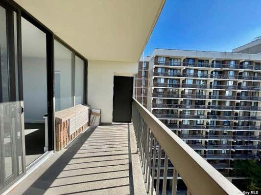 1 bed, 1 bath, 729 sqft, $2,800