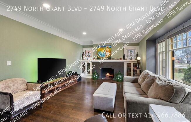 2749 N GRANT BLVD