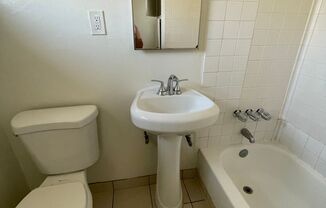 1 bed, 1 bath, $2,025, Unit 55-07