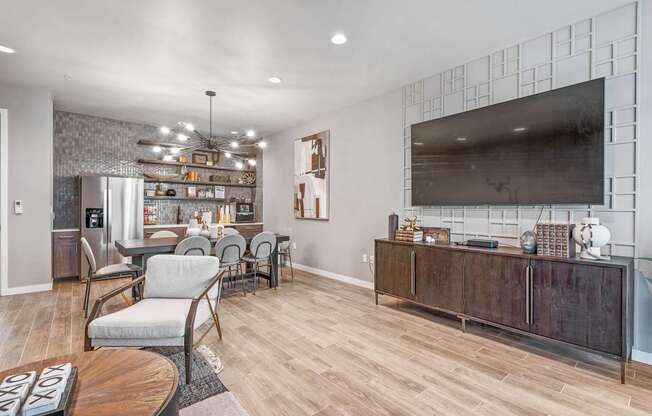 the reserve at bucklin hill clubhouse resident lounge with tv and dining area