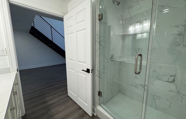 3 beds, 2 baths, 1,290 sqft, $1,795, Unit Unit 217 - Loft