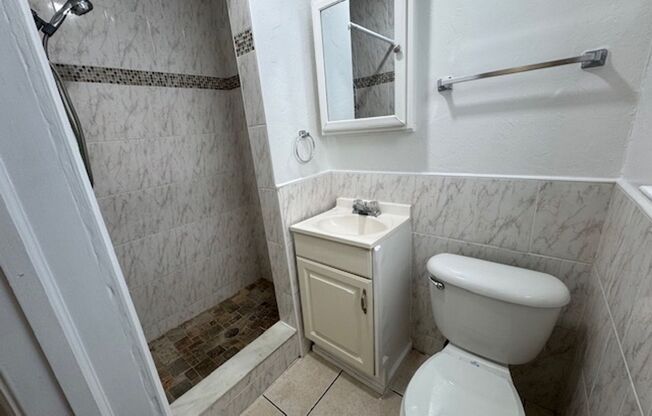 1822 Dixianna St Hollywood, FL 33020