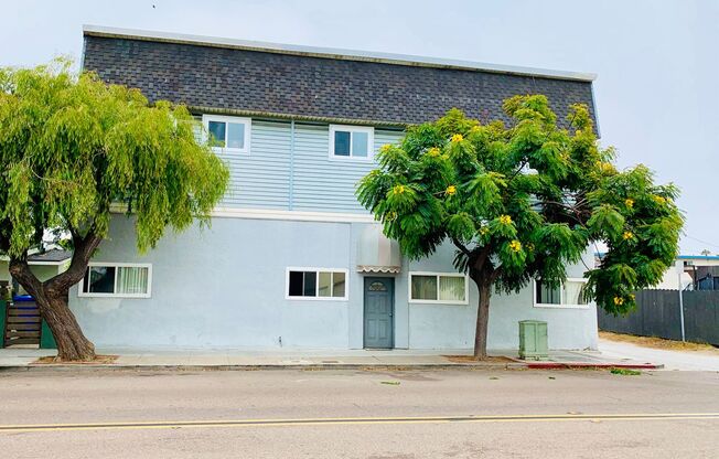 OCEAN BEACH STUDIO APARTMENT 1.5 BLOCKS TO THE BEACH! ONLY$1,695/mo
