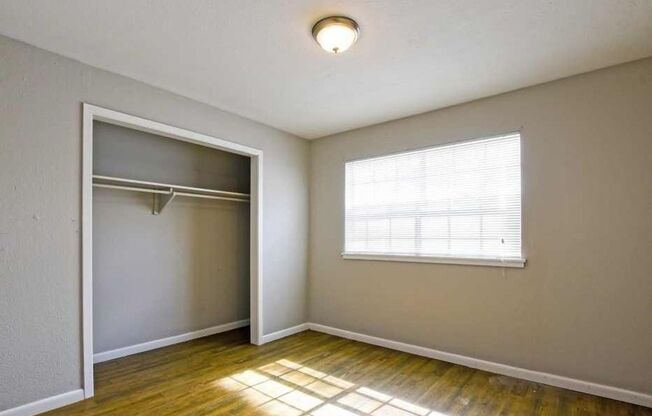 2 beds, 1 bath, 731 sqft, $840, Unit A3