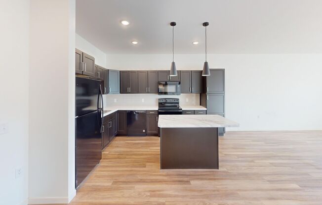 1 bed, 1 bath, 1,003 sqft, $1,295, Unit 7950-1313