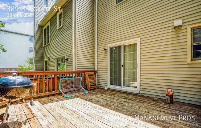 389 S PICKETT ST