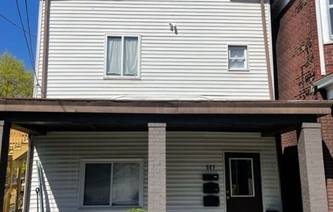 501 Marie Ave - (22200)