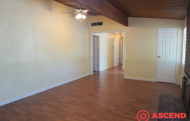 Spacious home located In Northeast Bakersfield!