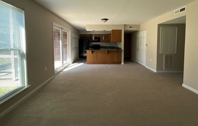 2 beds, 2 baths, 1,068 sqft, $1,717, Unit 1210TrF