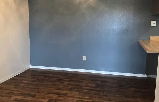 2 beds, 2 baths, 1,010 sqft, $1,695, Unit 6528