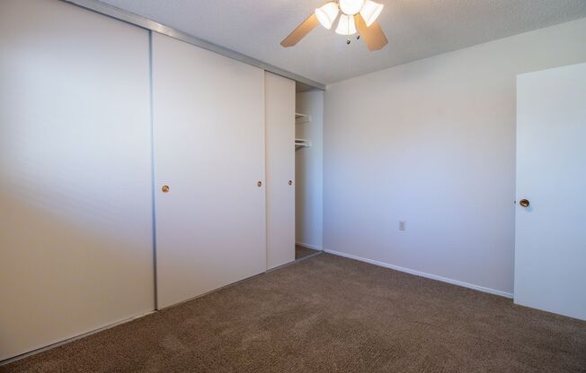 2 beds, 1 bath, 850 sqft, $1,695, Unit 4554