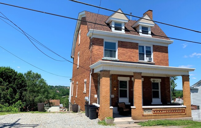 200 Camfield Street