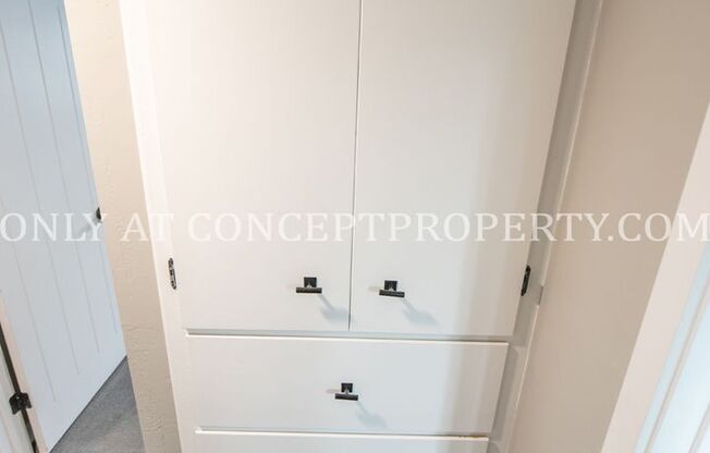 1 bed, 1 bath, 525 sqft, $1,345, Unit 19