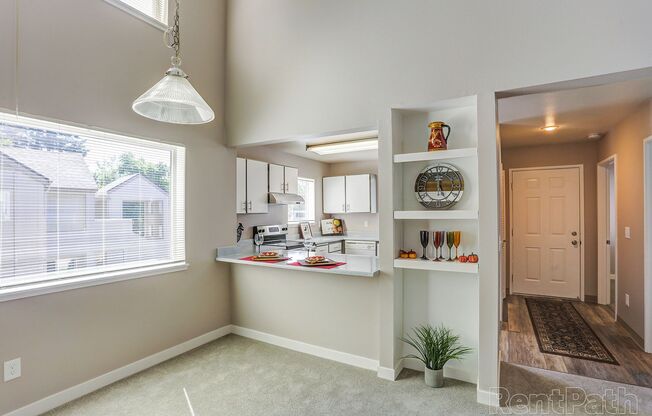 Lexington Apartments