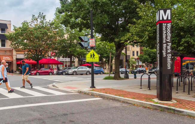 Discover everything Woodley Park has to offer, especially along Connecticut Avenue.