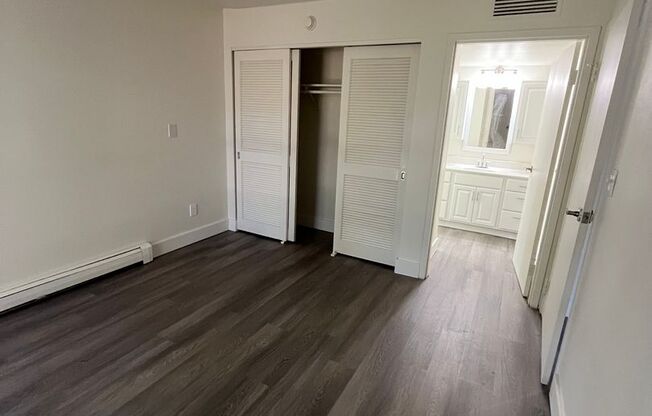 2 beds, 1.5 baths, 950 sqft, $1,545, Unit 100E